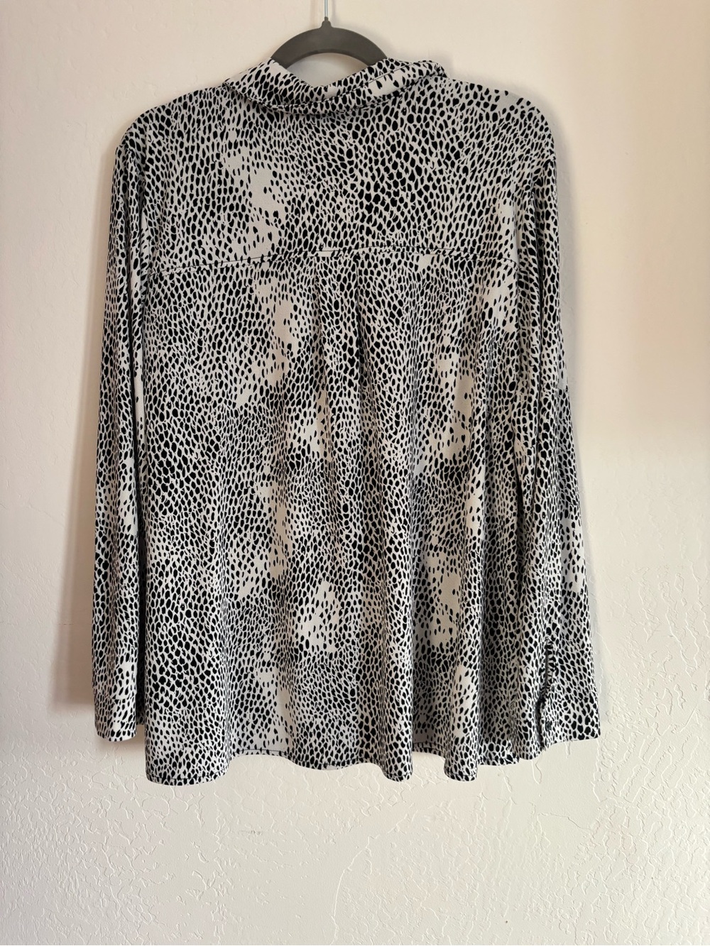 Adrianna Papell Black & White Dotted Animal-Print Button-Down - Picture 4 of 4